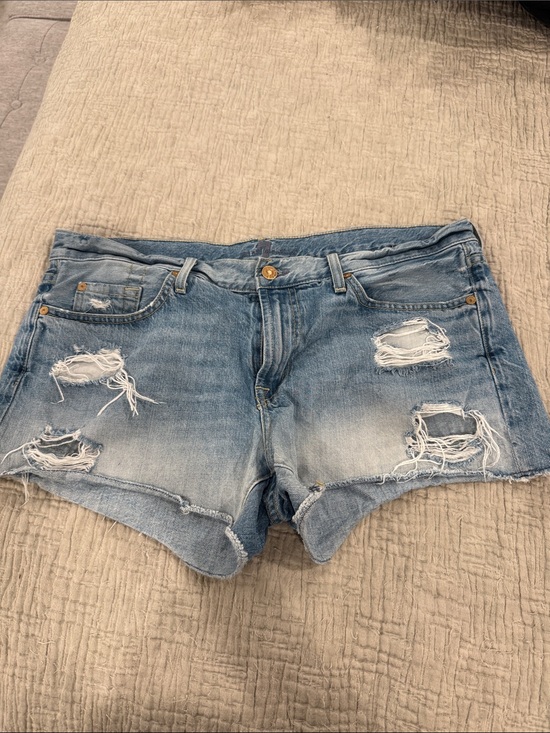 7 For All Mankind Pants - 7 for all mankind distressed shorts size 32